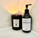 Design Daisy - Modern, Zentral, Kaffeebar 아파트