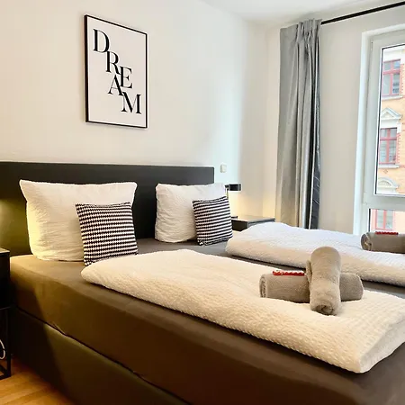 Design Daisy - Modern, Zentral, Kaffeebar *