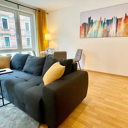 Design Daisy - Modern, Zentral, Kaffeebar Apartamento Leipzig