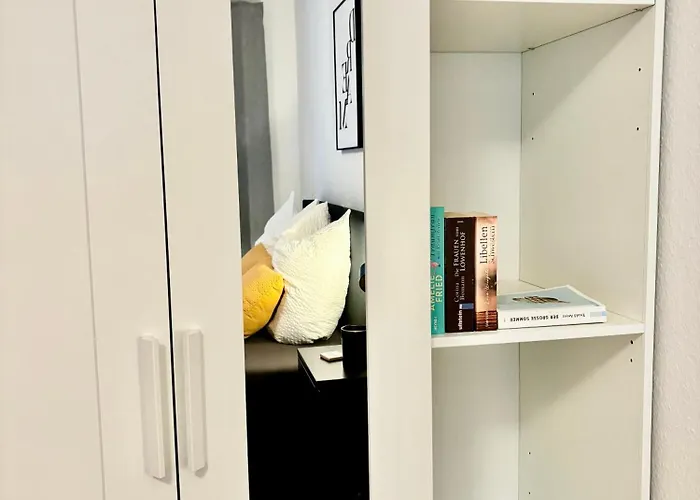 Design Daisy - Modern, Zentral, Kaffeebar *