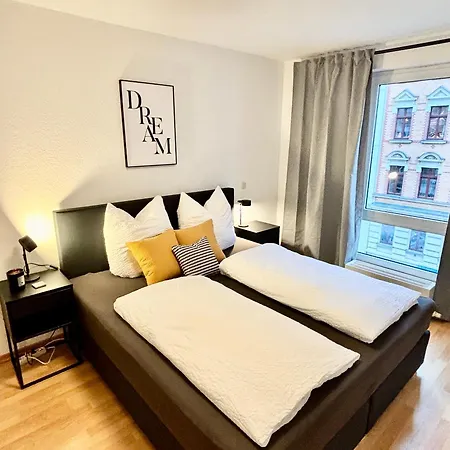 Design Daisy - Modern, Zentral, Kaffeebar