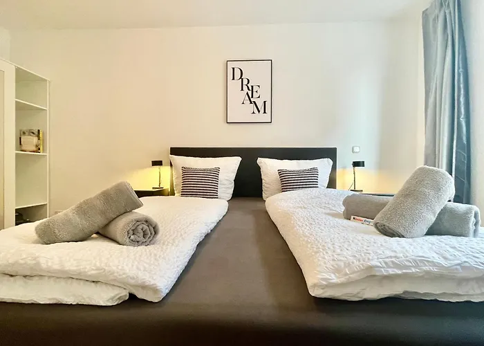 Design Daisy - Modern, Zentral, Kaffeebar *