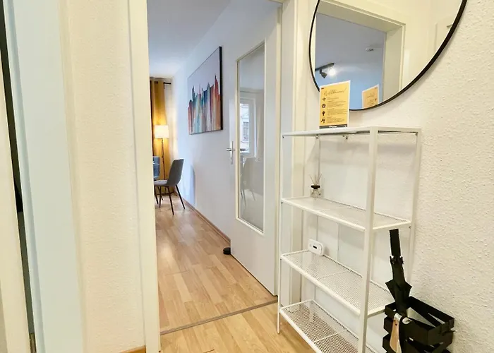 Design Daisy - Modern, Zentral, Kaffeebar Apartment *